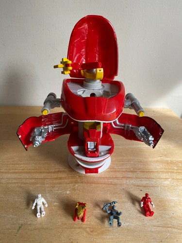 Power rangers wild - rangers,